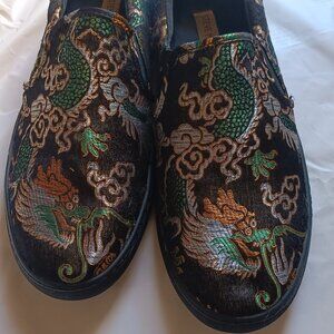 dragon shoes shiny Y2K mens 12 green black steve madden shoes casual slip ons